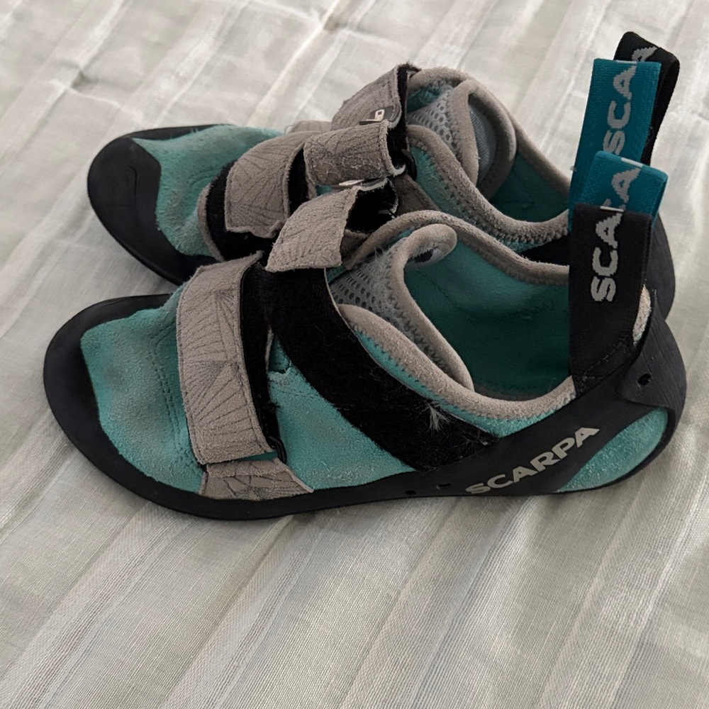 Scarpa origin climbing shoes